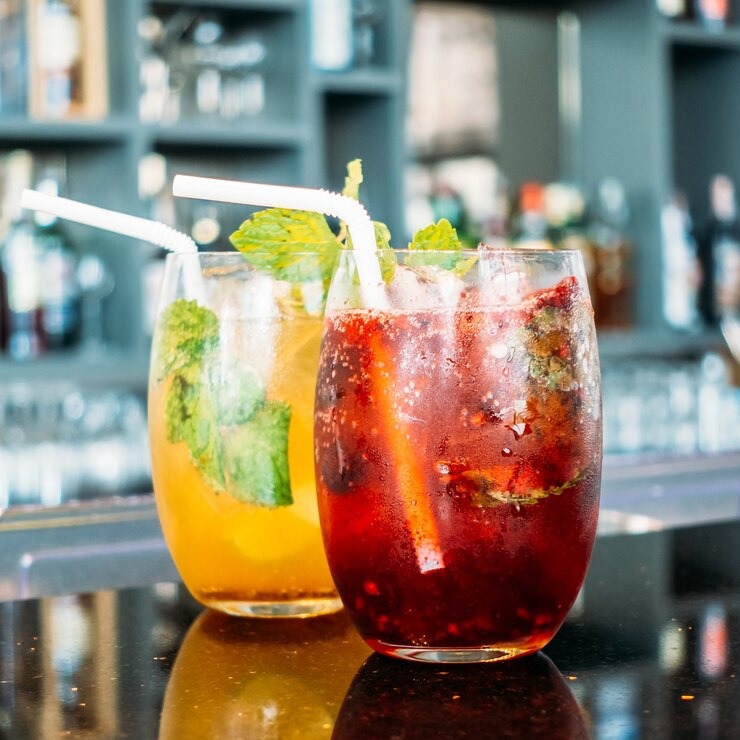 imgi_30_iced-cocktails-drinking-glass_1203-9533