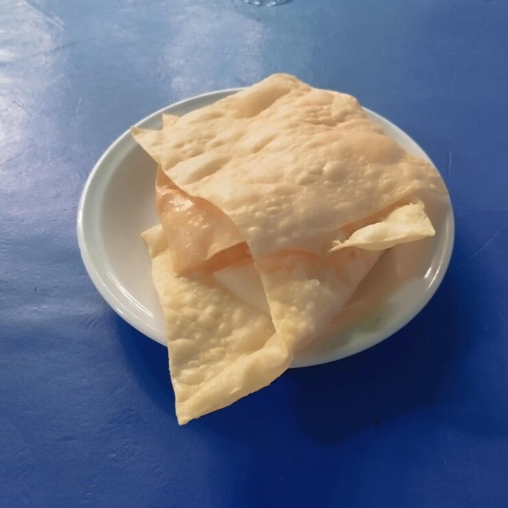 imgi_51_chinese-snack-inside-white-bowl_1023453-1293